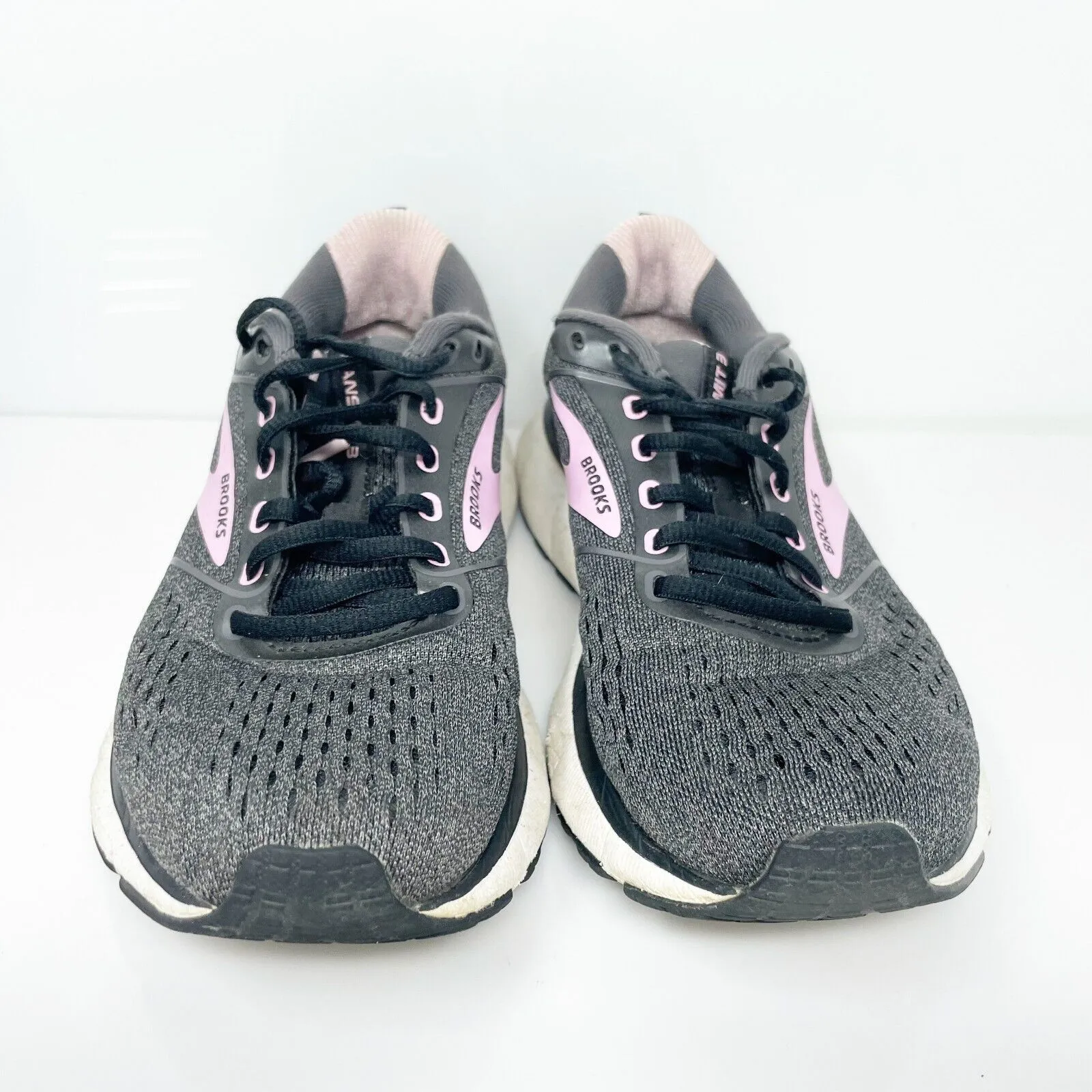 Brooks Womens Transmit 3 1203501B077 Black Running Shoes Sneakers Size 6.5 B