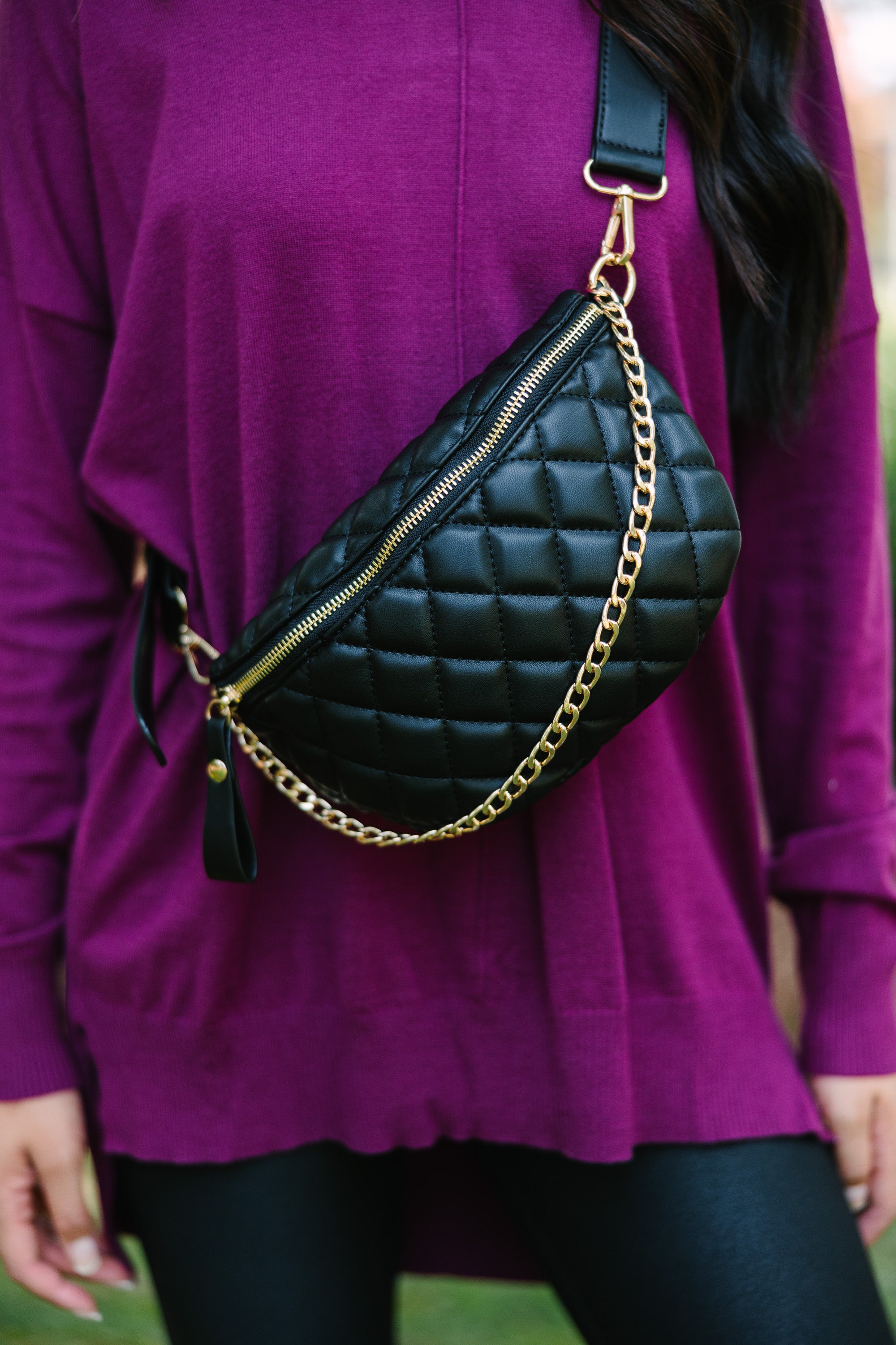 Chic Intuition Black Quilted Belt Bag