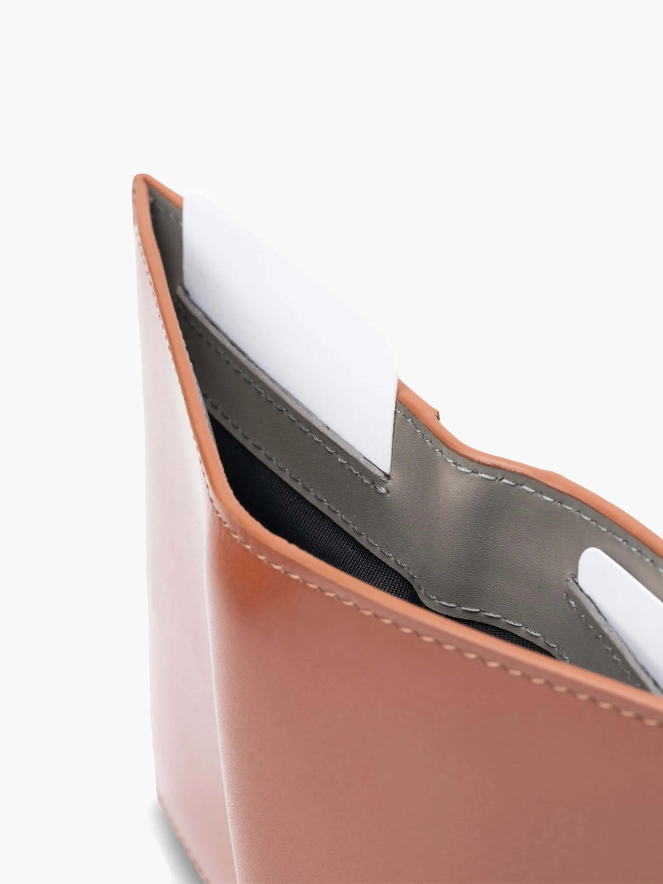 Cosmopolitan Pocket Leather Wallet