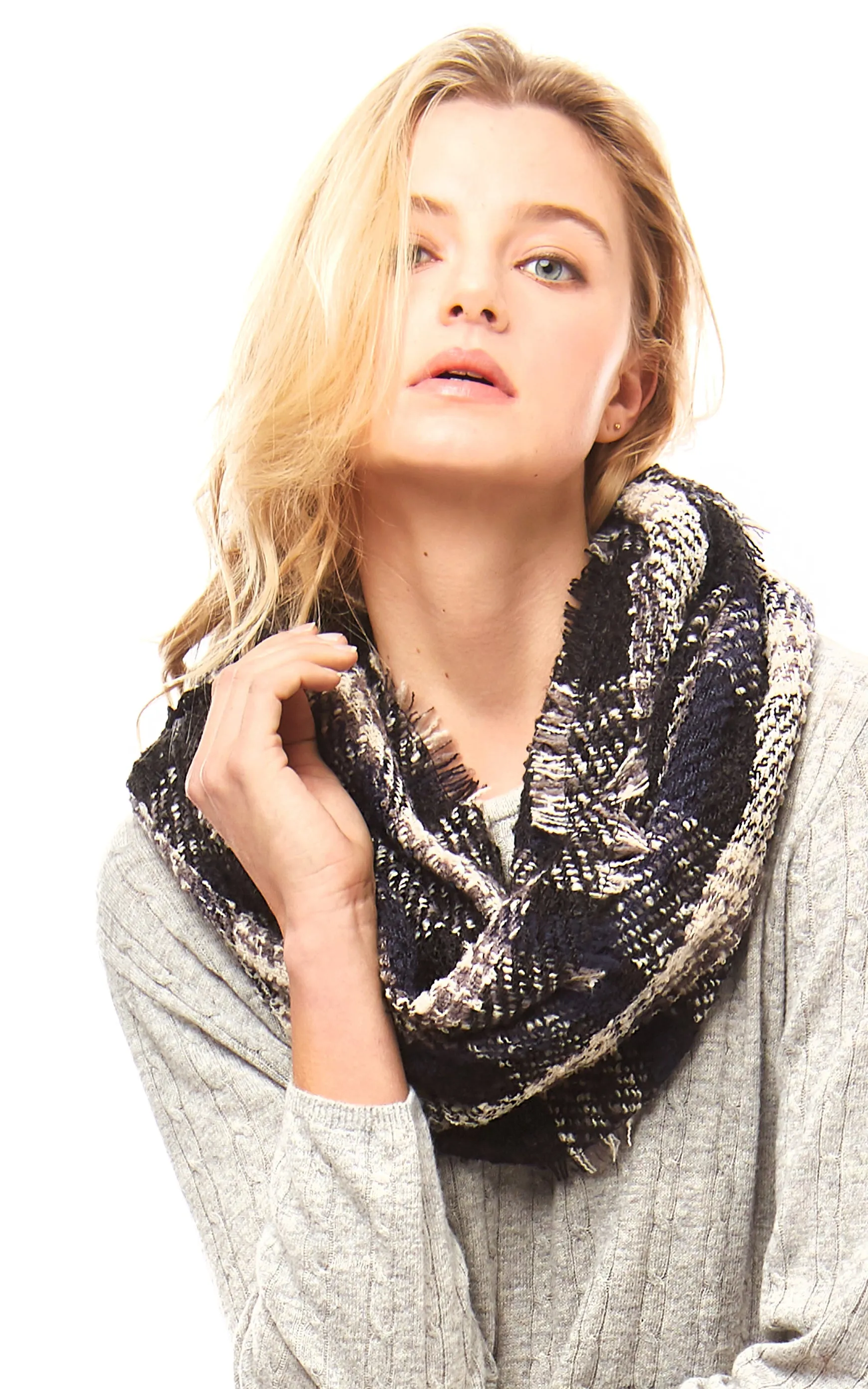 LOF791 Plaid Infinity Scarf