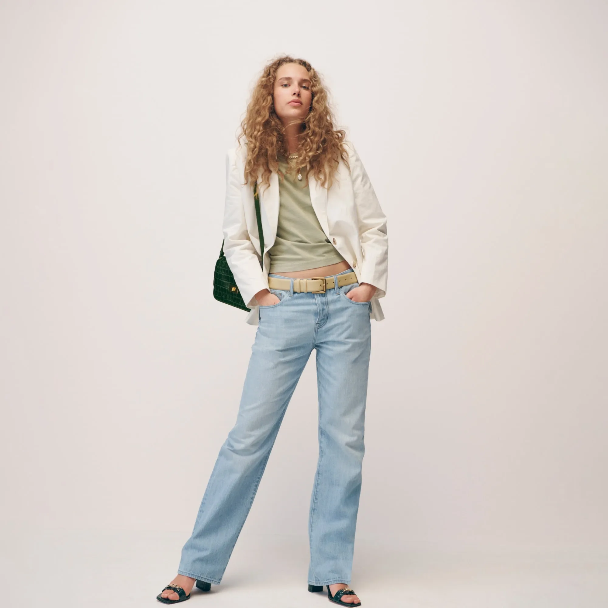 Mid-rise anchor-pocket slouchy jean in 1984 rigid