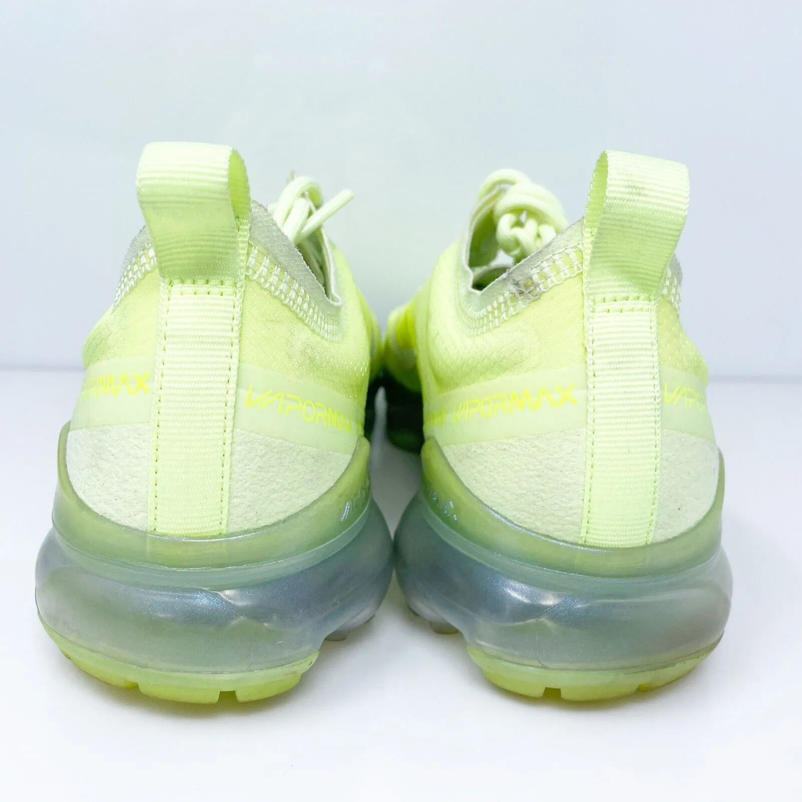 Nike Womens Air VaporMax 2019 AR6632-700 Green Running Shoes Sneakers Size 7.5