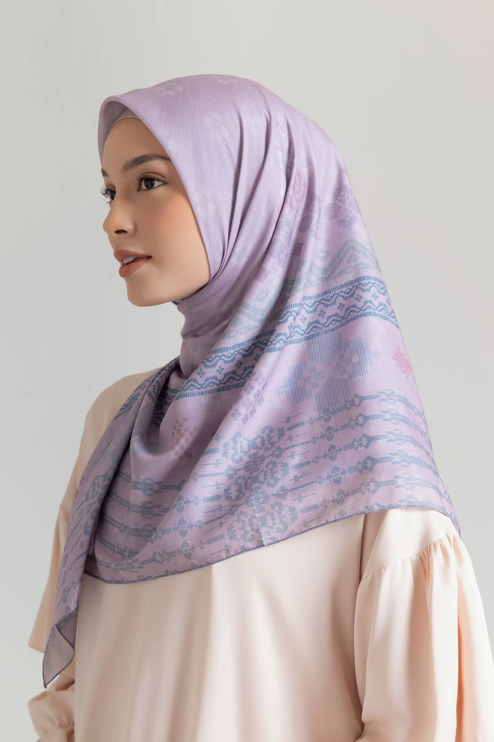 Orchid Araia Scarf