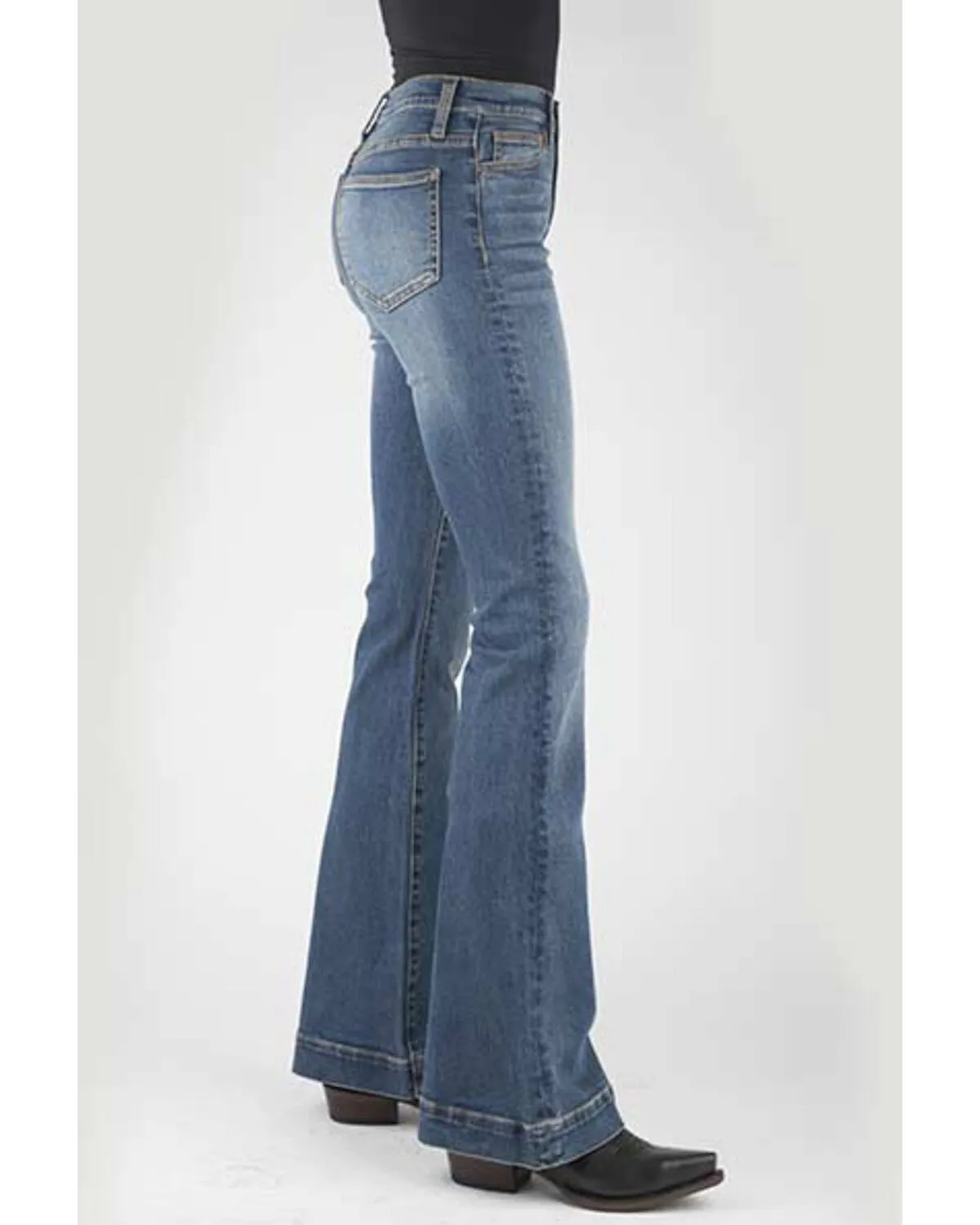 Product Name:  Stetson Women's 921 Light Wash High Rise Plain Pocket Flare Jean