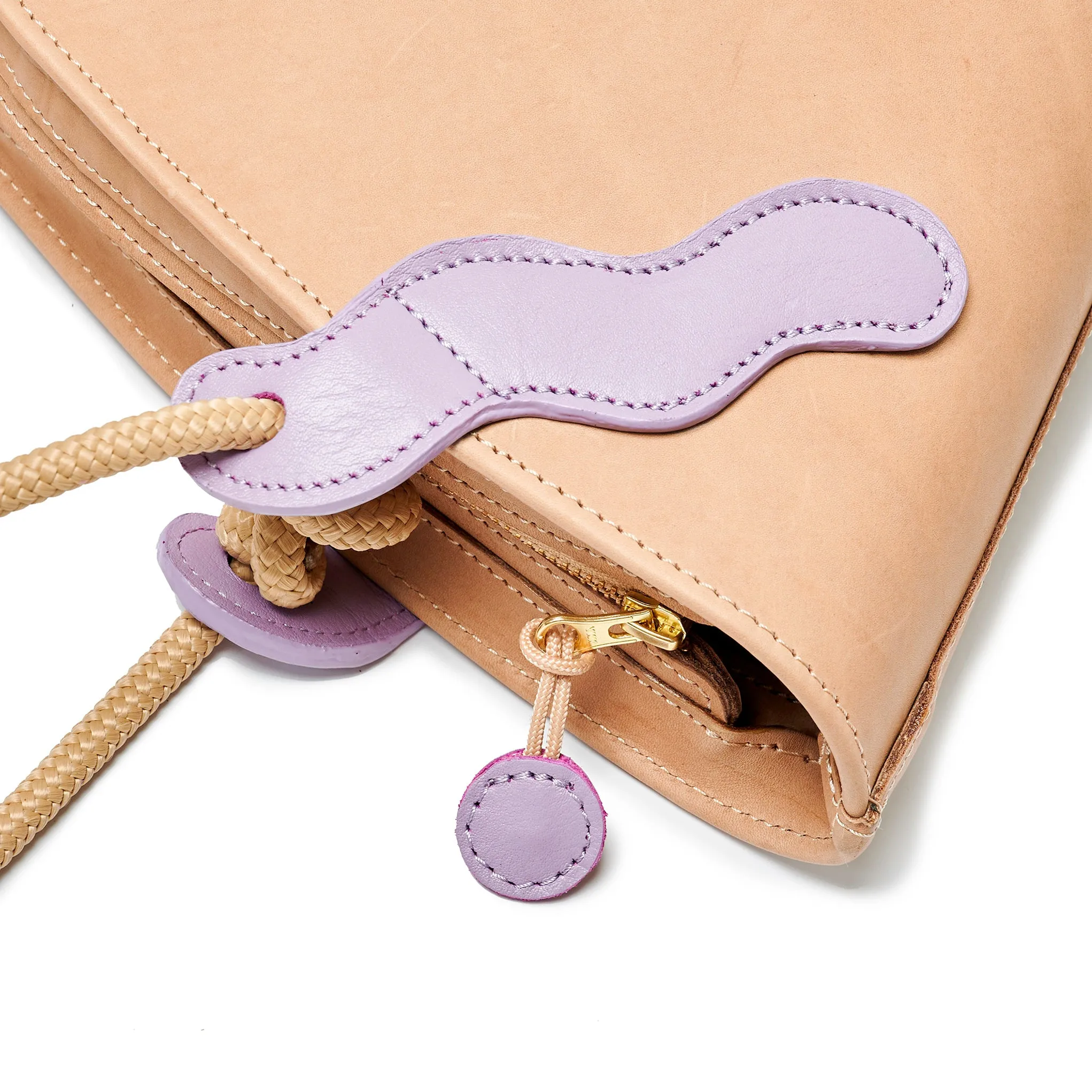 Project Dyad || Almond Color trapeze-shaped cow leather Inner small pocket Rope handle Emele Zipper Bag