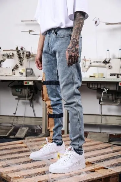 Straps Cargo Jeans